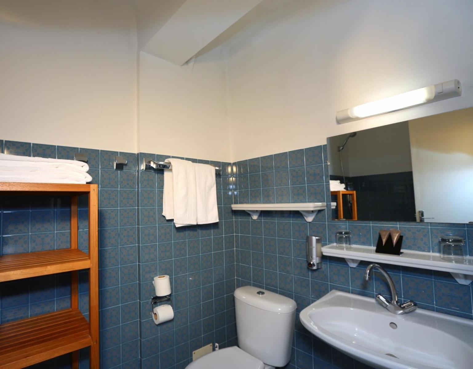 Hôtel de la Plage - HDLP Bormes-les-Mimosas Quarto foto